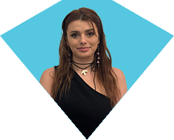 Olesia-Rusnak-AiA-Insurance